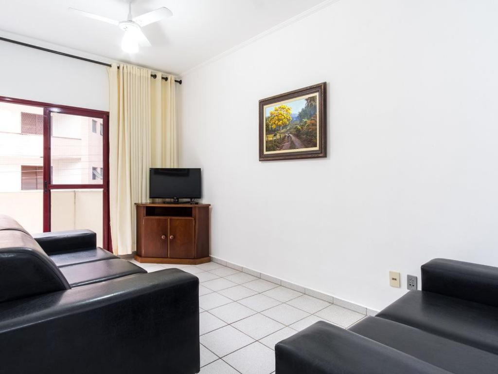 Apartamento Espacoso Com Ar Condicionado E Wi-Fi, A 100 Metros Da Praia - Edificio Estoril Ubatuba Esterno foto